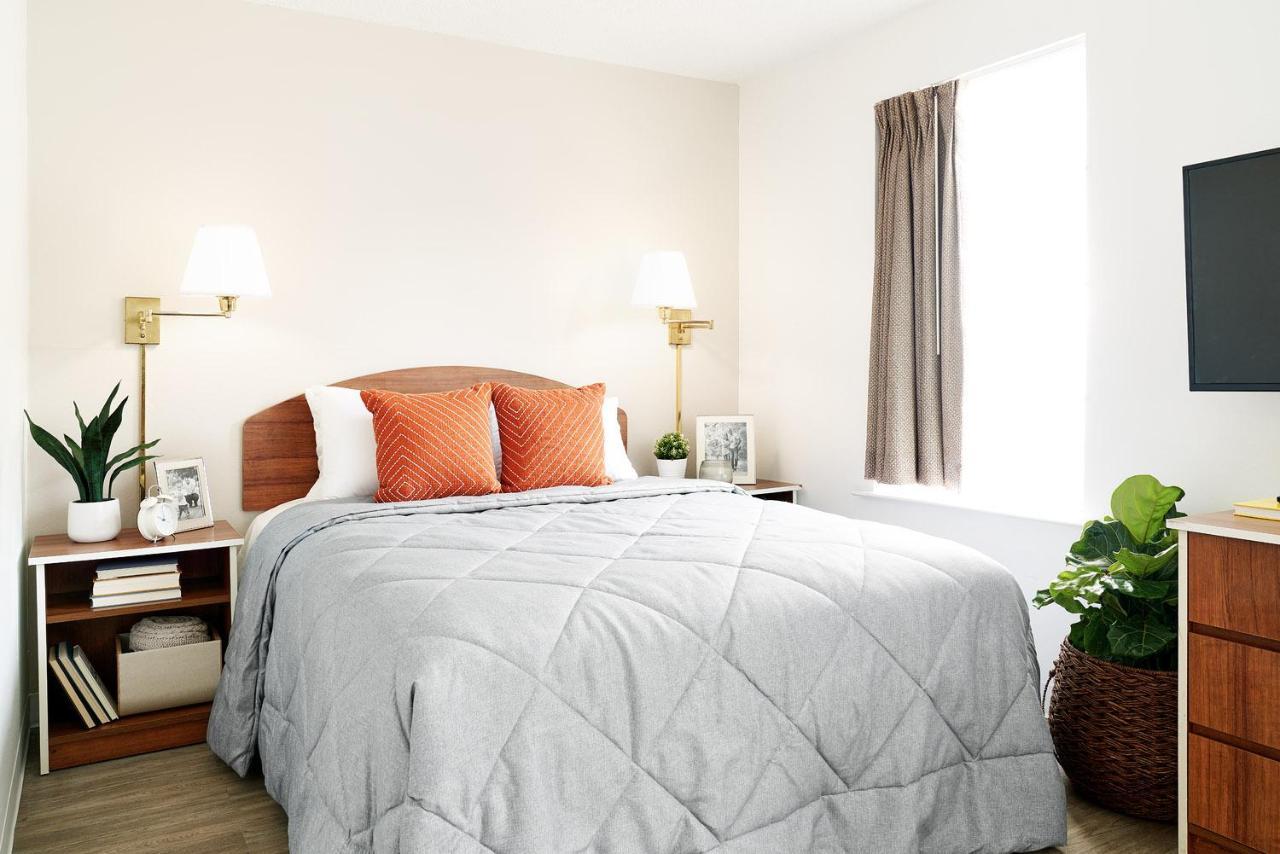 Intown Suites Extended Stay Richmond Va - Chester Exterior foto